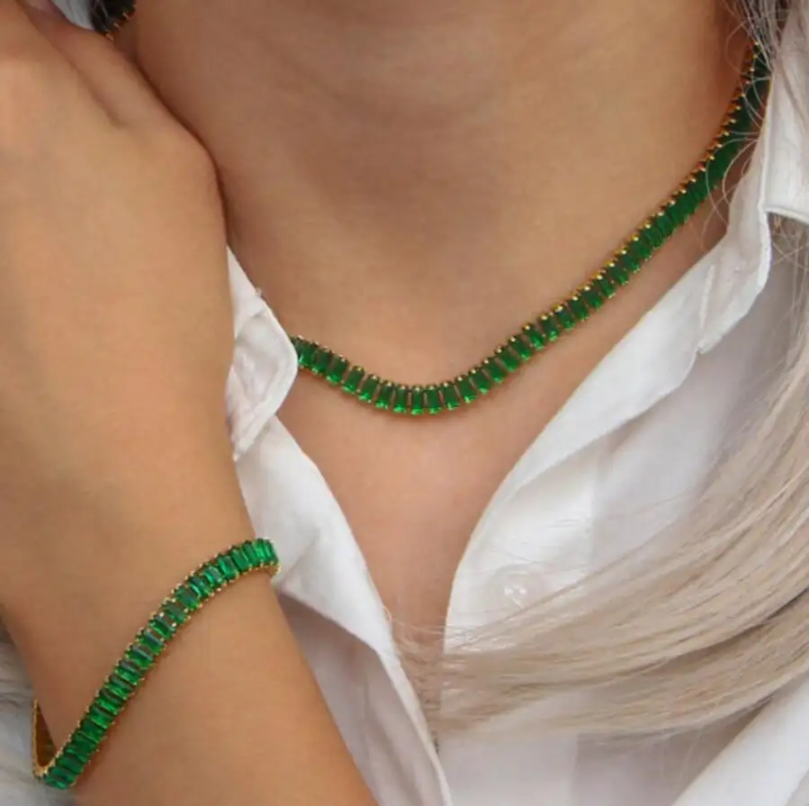 Bella Necklace - Green