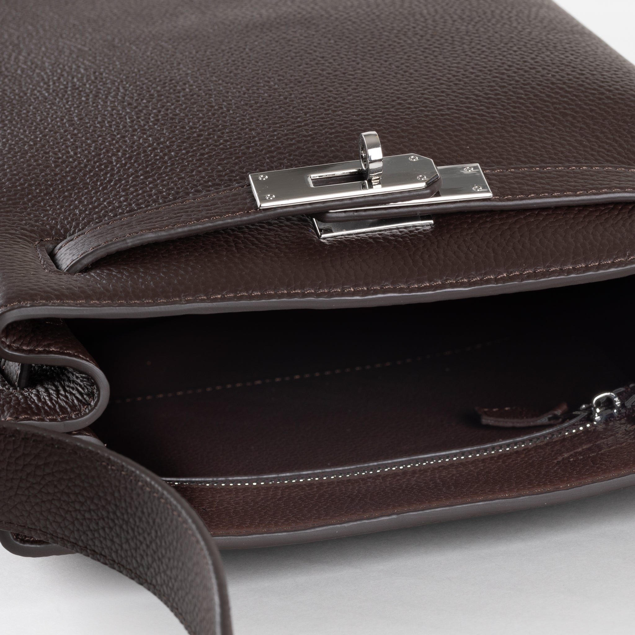Kortney Sac à Bandoulière en Cuir 24 - Coffee