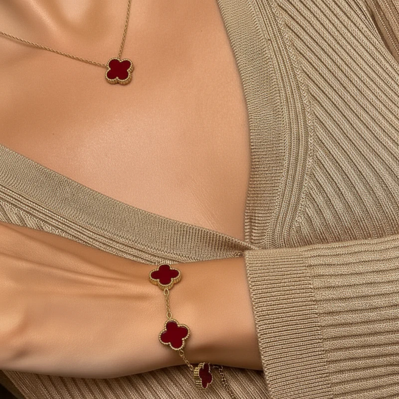 Bracelet Pernilla Trèfle  rouge